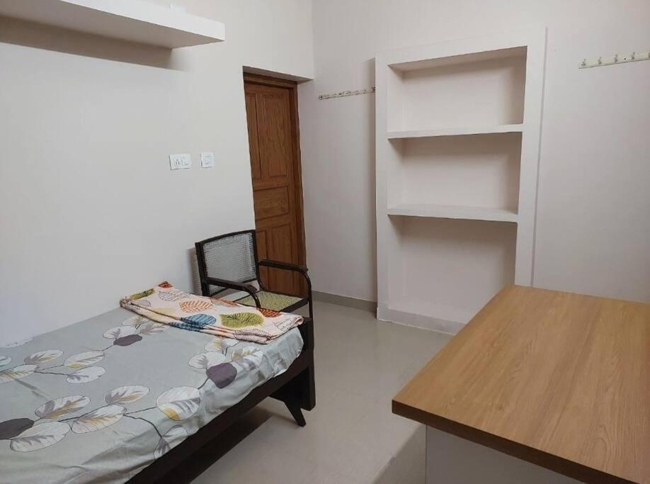 Home In Guruvayur-3 Bedroom Екстер'єр фото